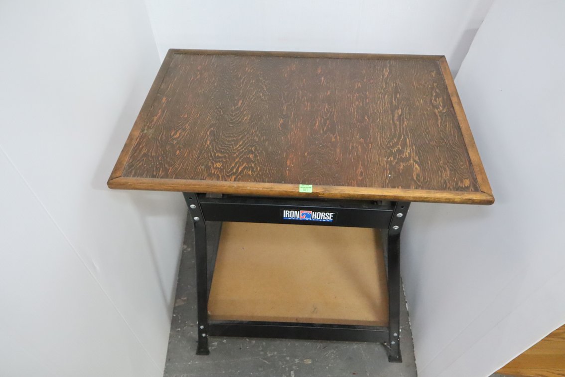 Iron Horse Work Systems Stand