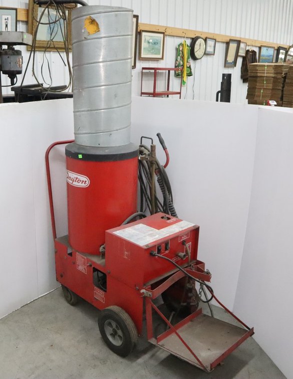 Dayton Industrial Hot Water Power Washer