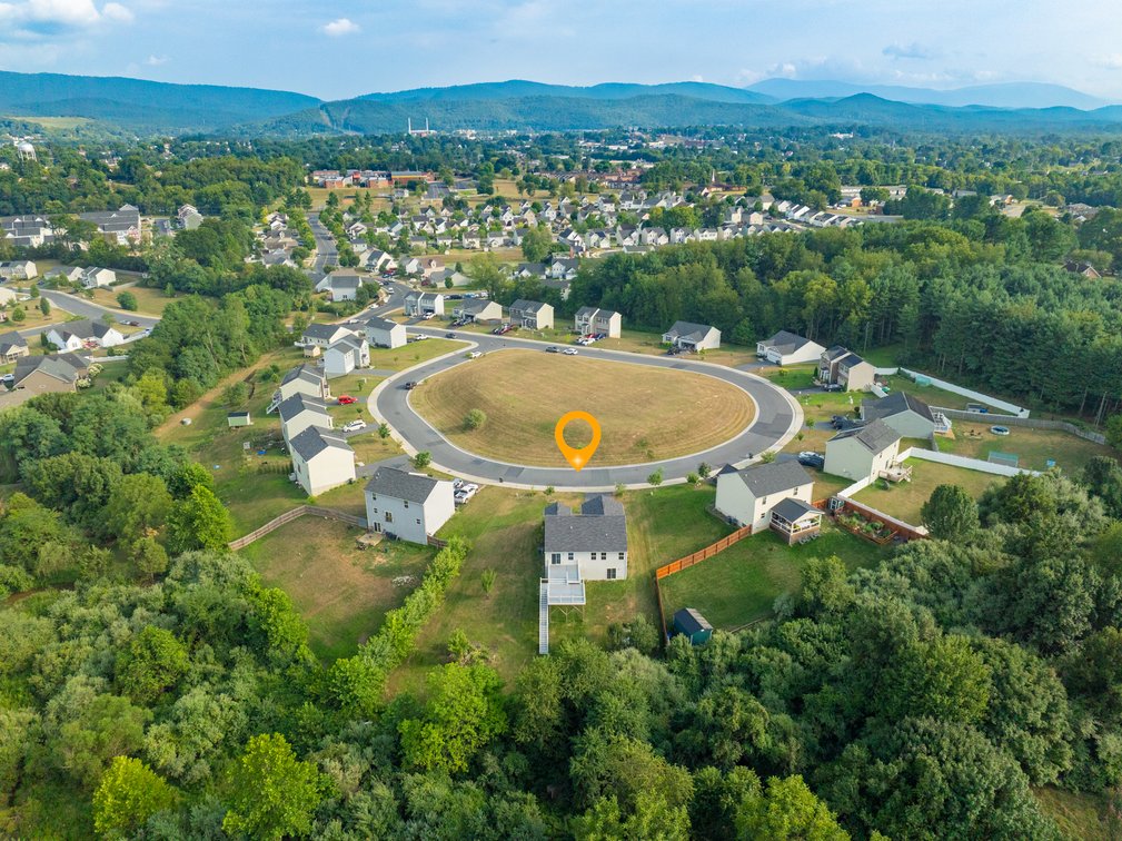 Image for 241 Crosskeys Way, Waynesboro Real Estate Auction