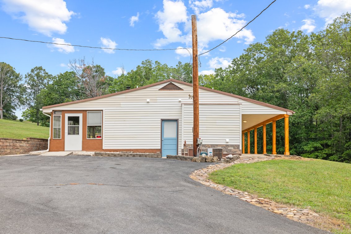 Image for 140 Moffett Branch Rd, Churchville Real Estate Auction