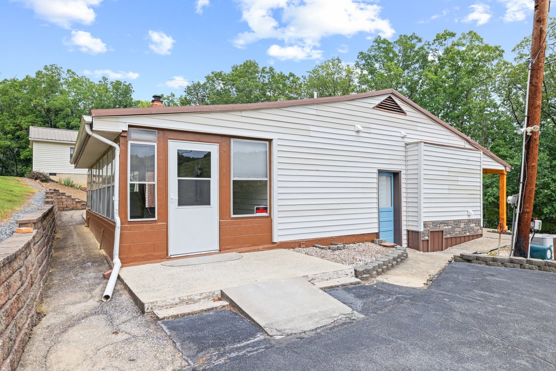 Image for 140 Moffett Branch Rd, Churchville Real Estate Auction