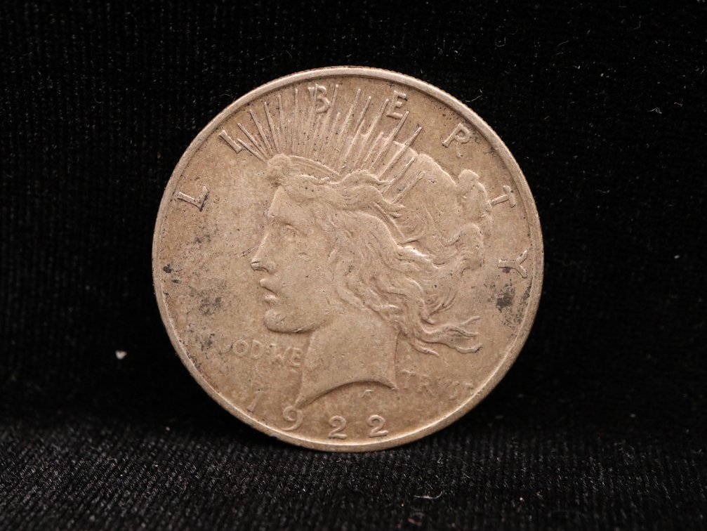 1922-D Silver Peace Dollar