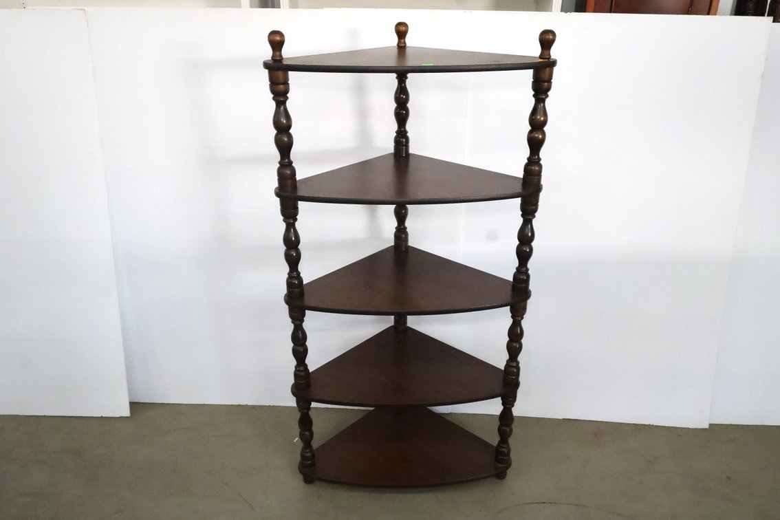 Corner Shelf