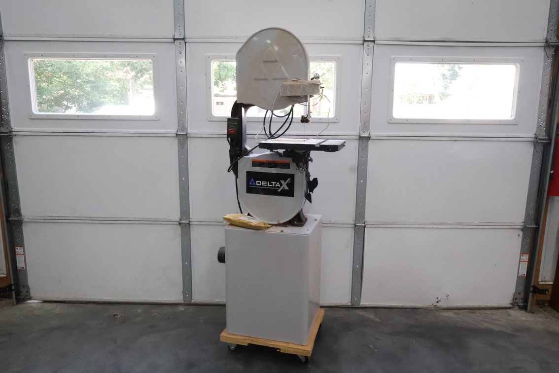Delta Bandsaw