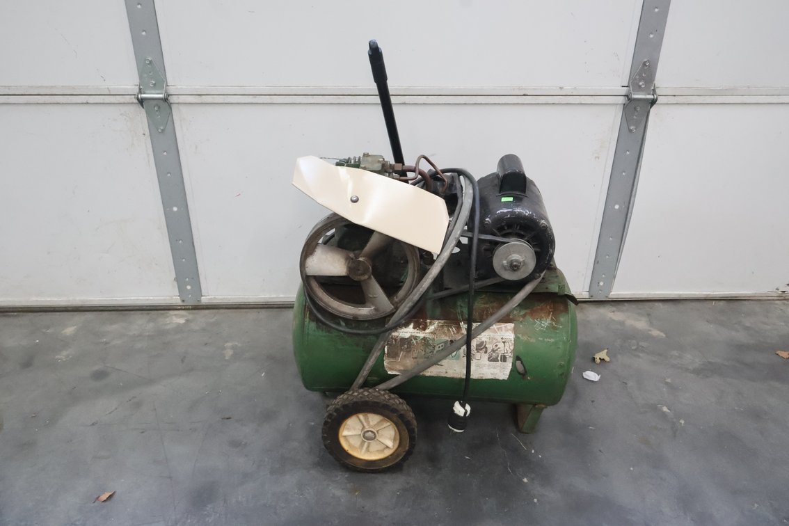 Air Compressor