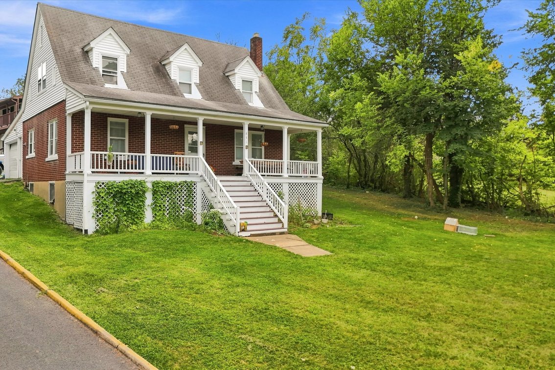 Image for Multi-Family, Income-Producing Property in Woodstock, VA