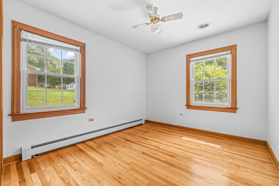 Image for 250 Ridge St, Lovingston Real Estate Auction