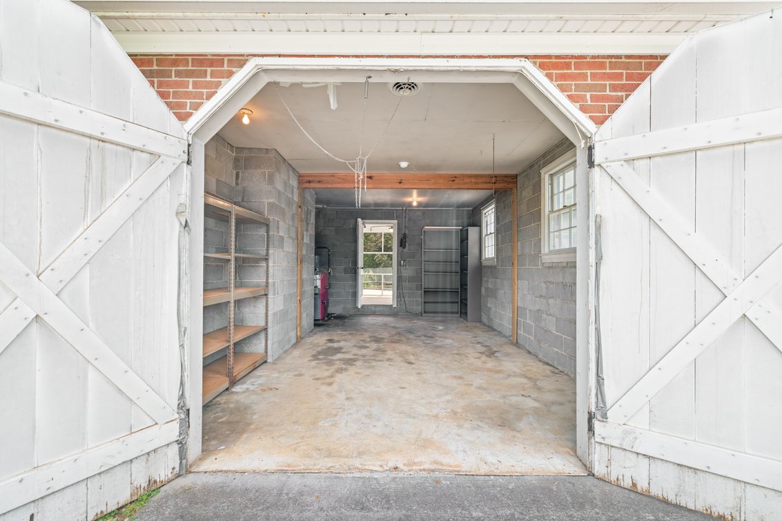 Image for 250 Ridge St, Lovingston Real Estate Auction