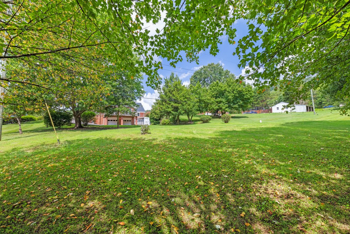 Image for 250 Ridge St, Lovingston Real Estate Auction
