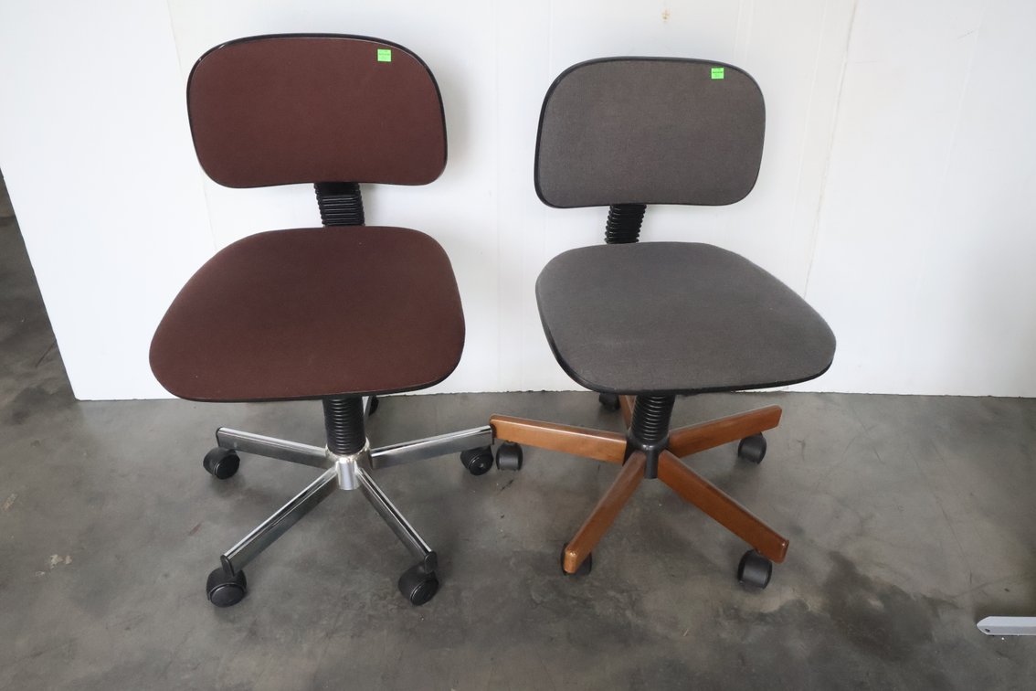 Desk Chairs