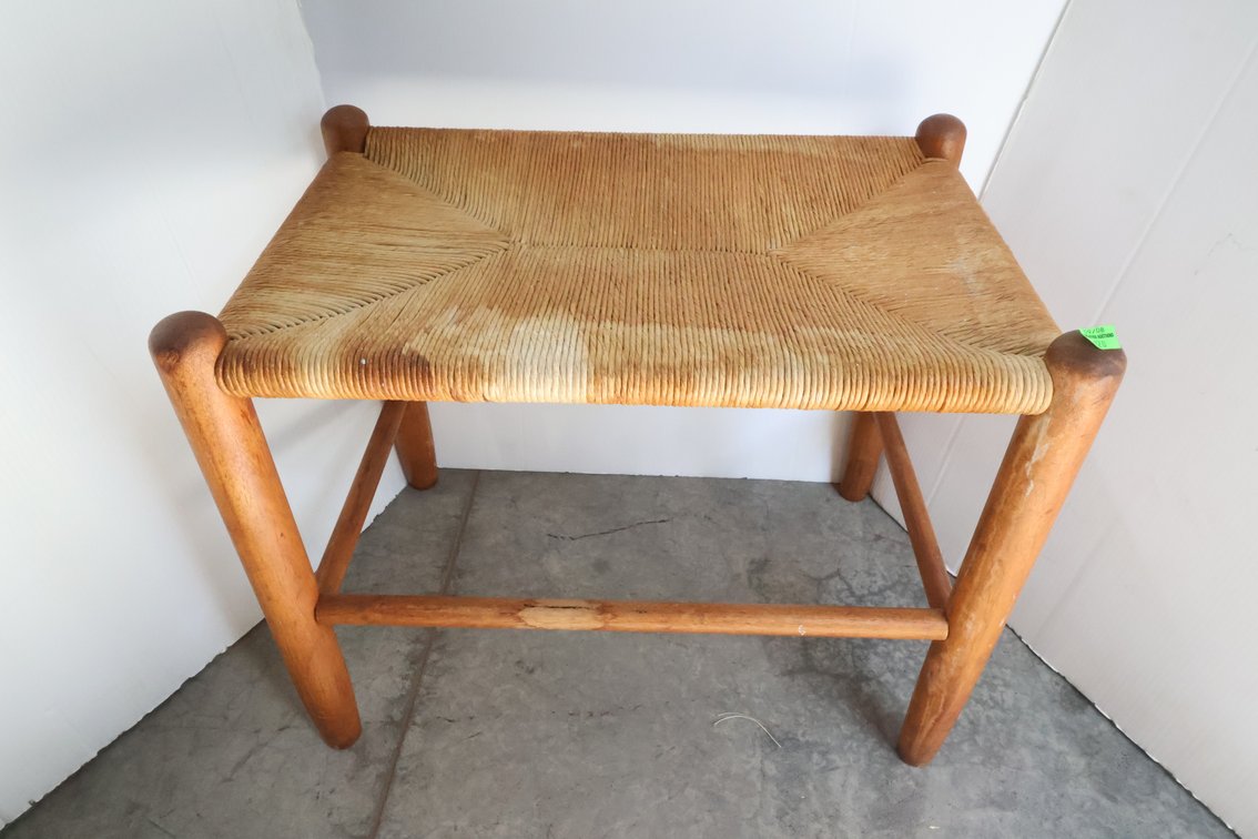 Clore Style Stool