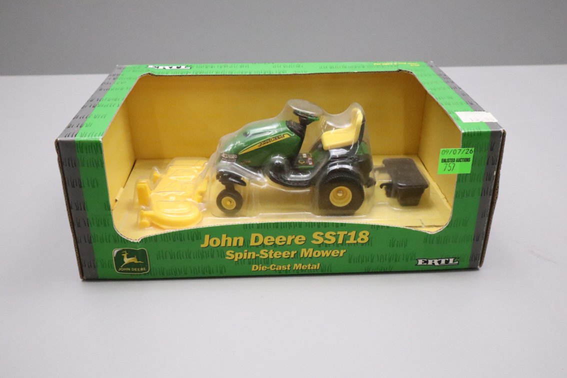 John Deere SST18 Spin Steer Mower