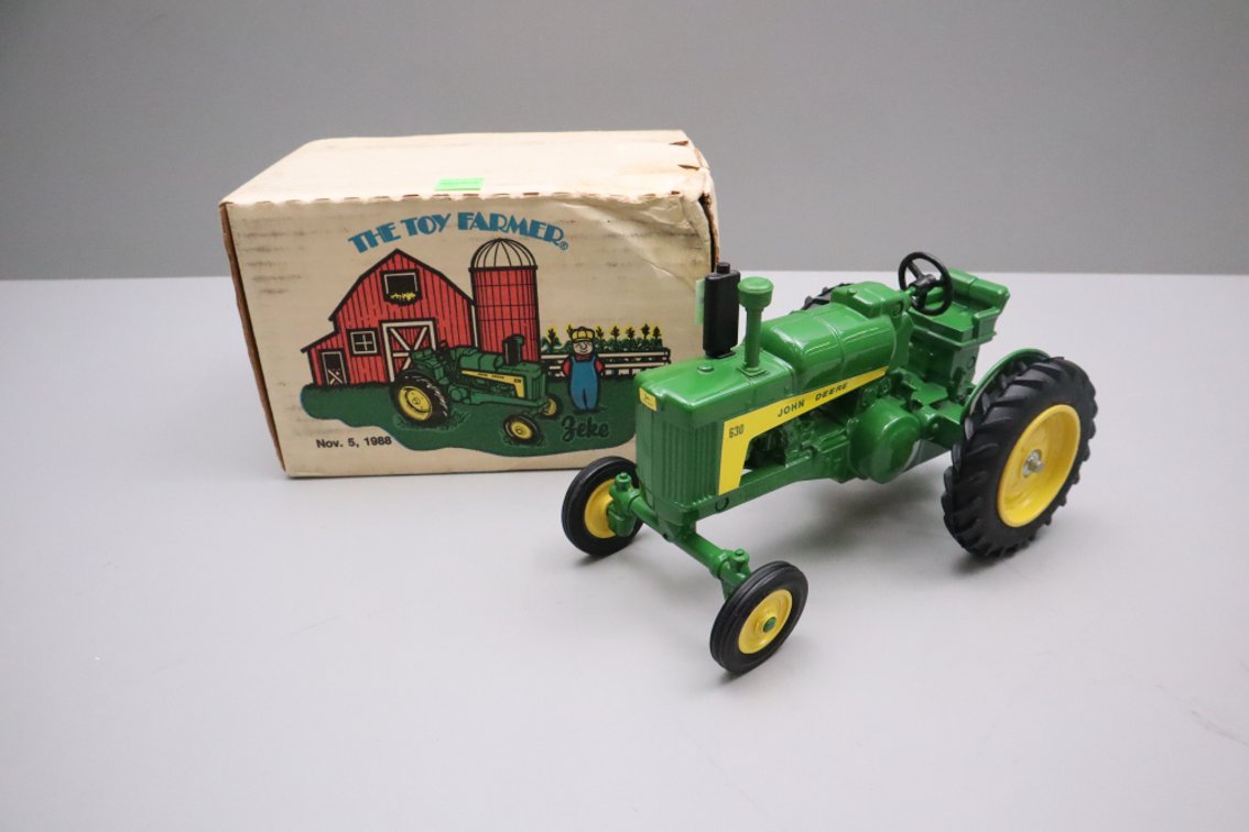 John Deere 630 Tractor