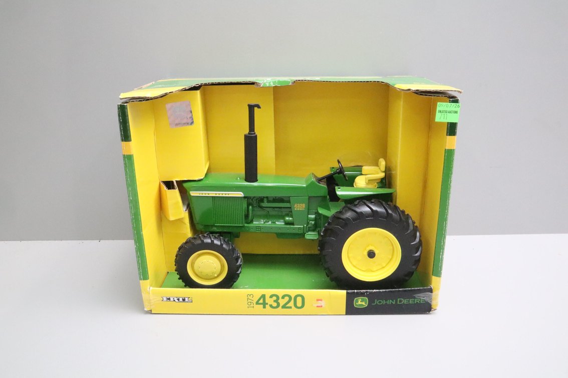 John Deere 4320 Diesel