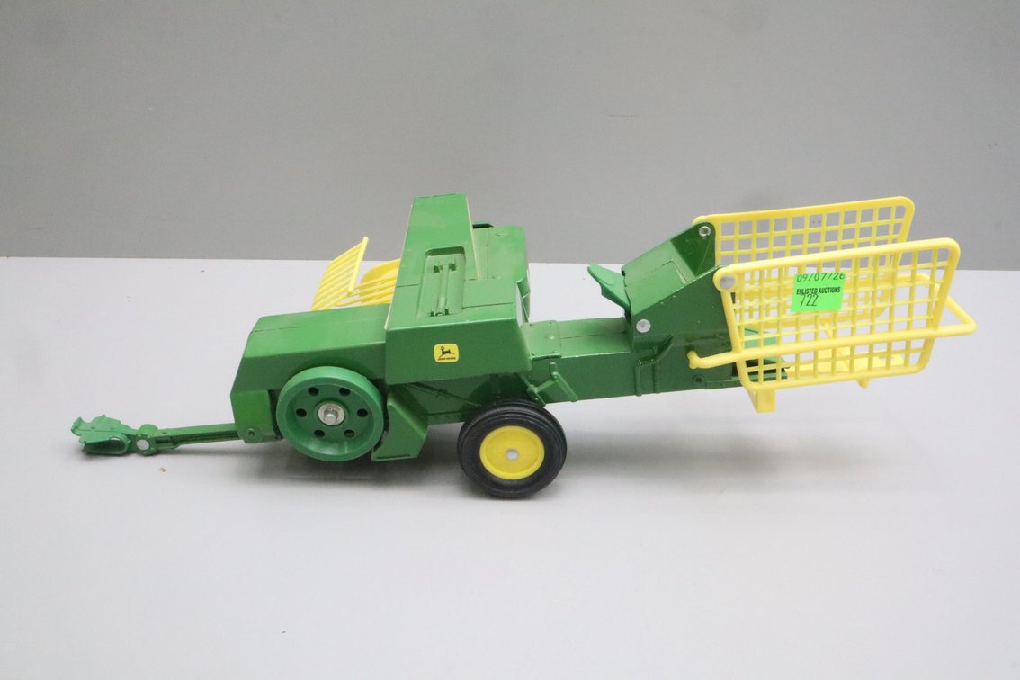 John Deere Square Baler