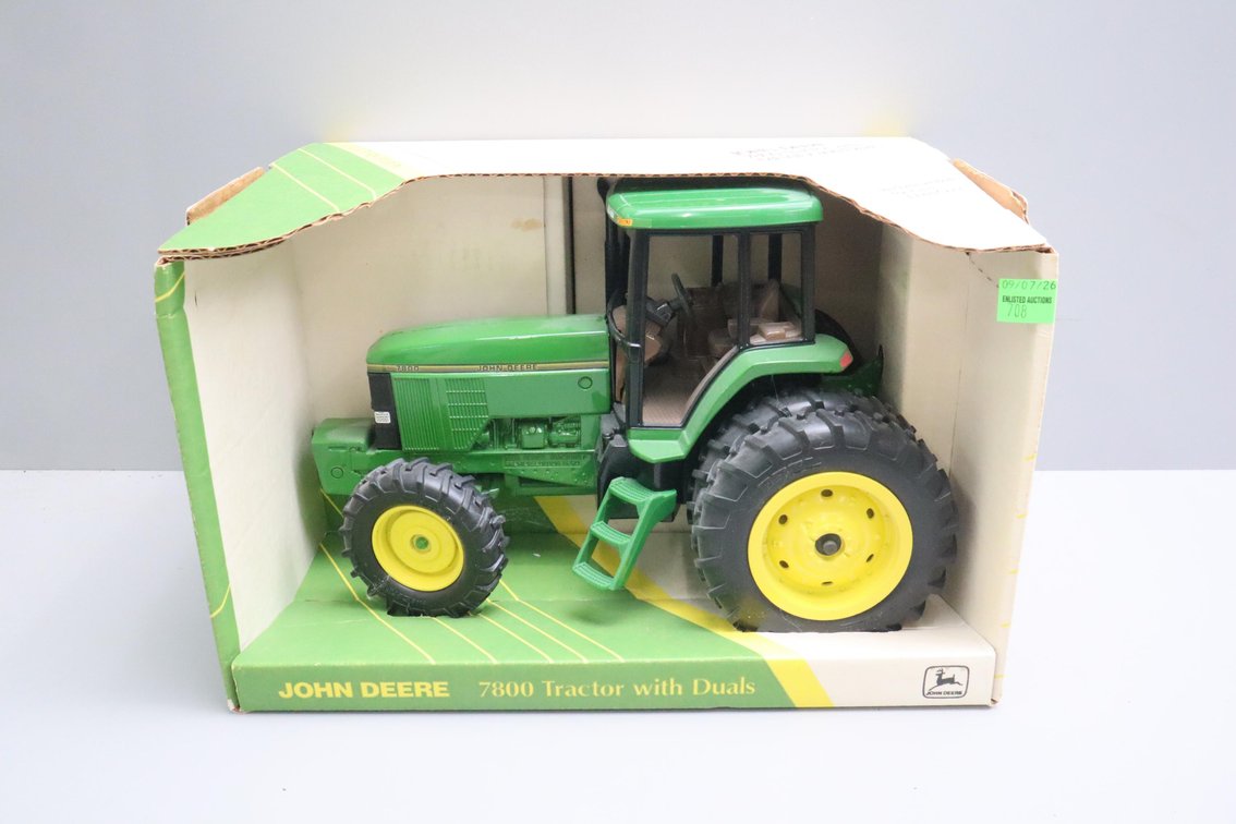 John Deere 7800 Tractor With Duals