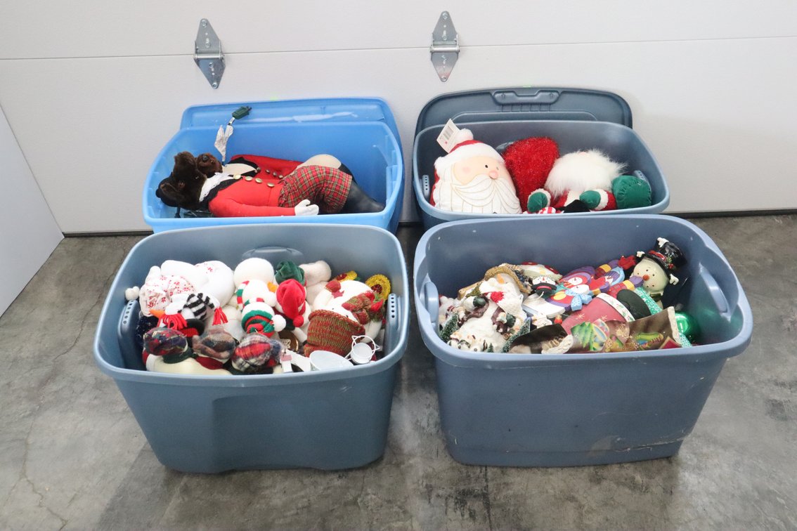 Plastic Totes With Contents