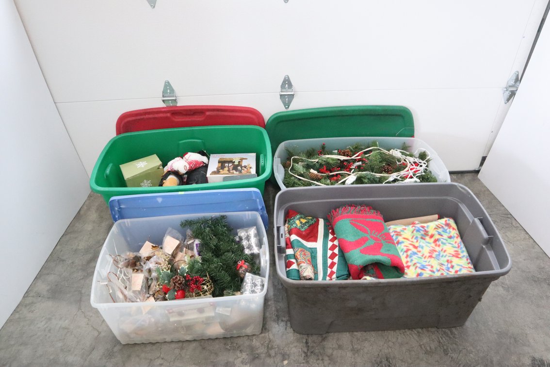 Plastic Totes With Contents