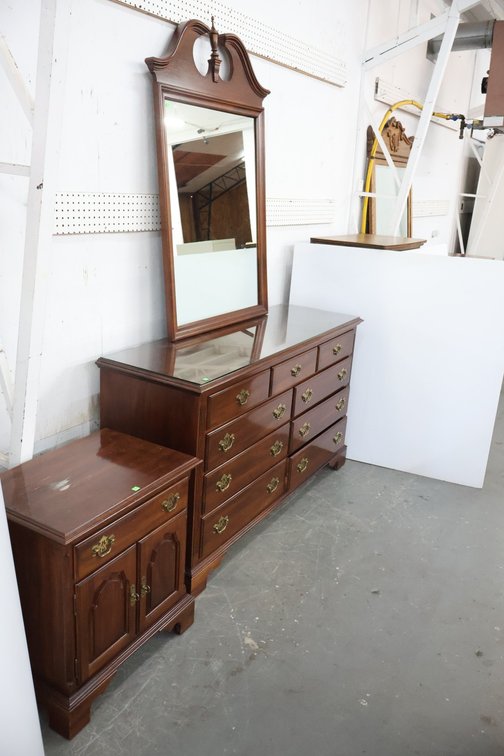 Knob Creek Bedroom Furniture