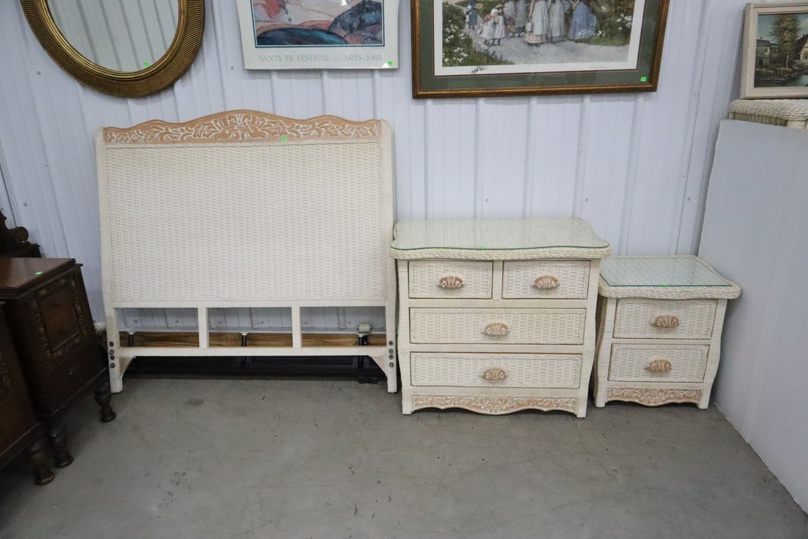 Wicker Bedroom Furniture
