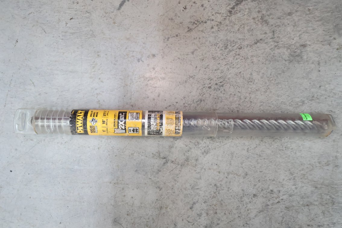 Dewalt 1" Carbide Drill Bit