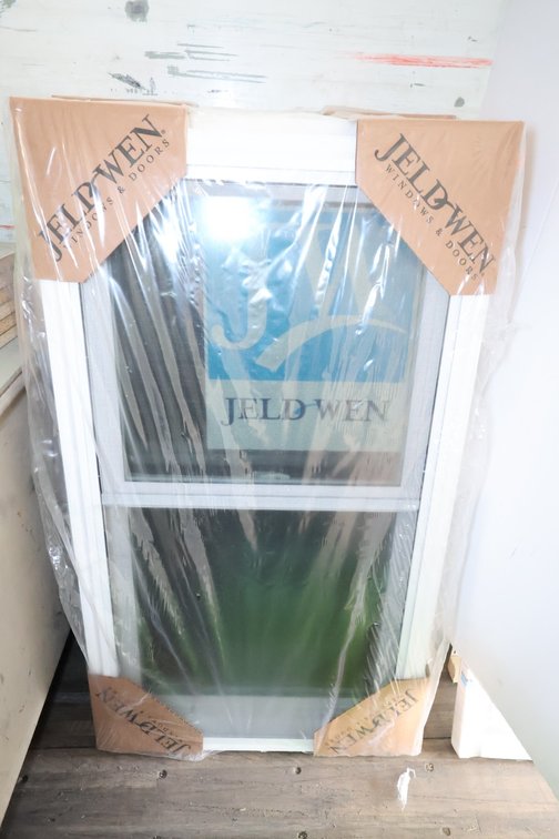 (3) vinyl windows