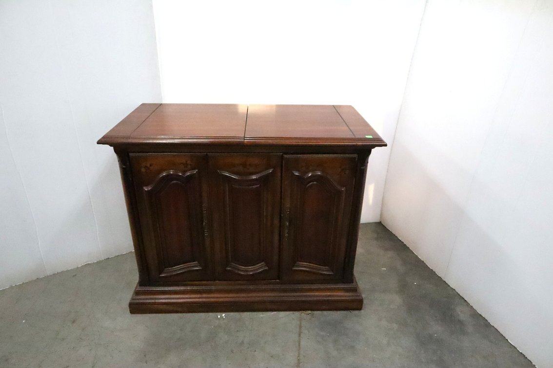 Bar Cabinet