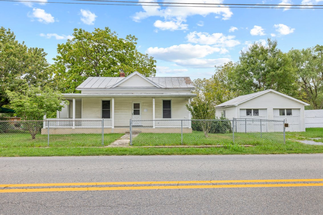 Image for 655 Battlefield Rd Real Estate Auction