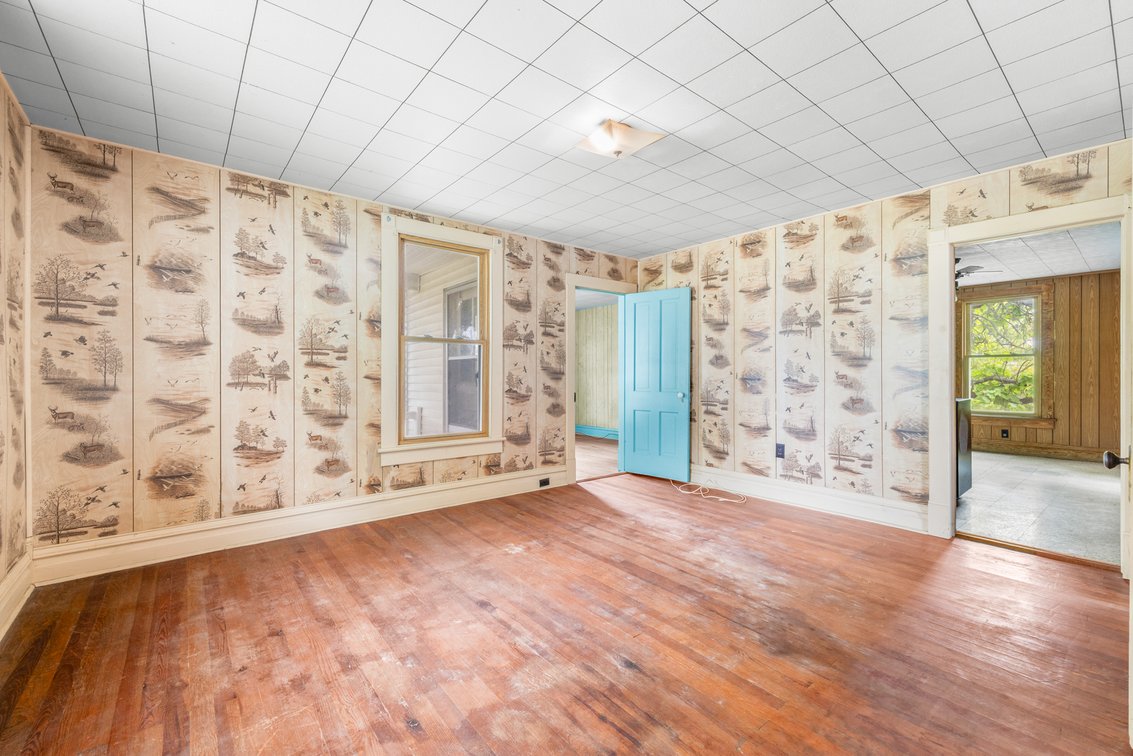 Image for 655 Battlefield Rd Real Estate Auction