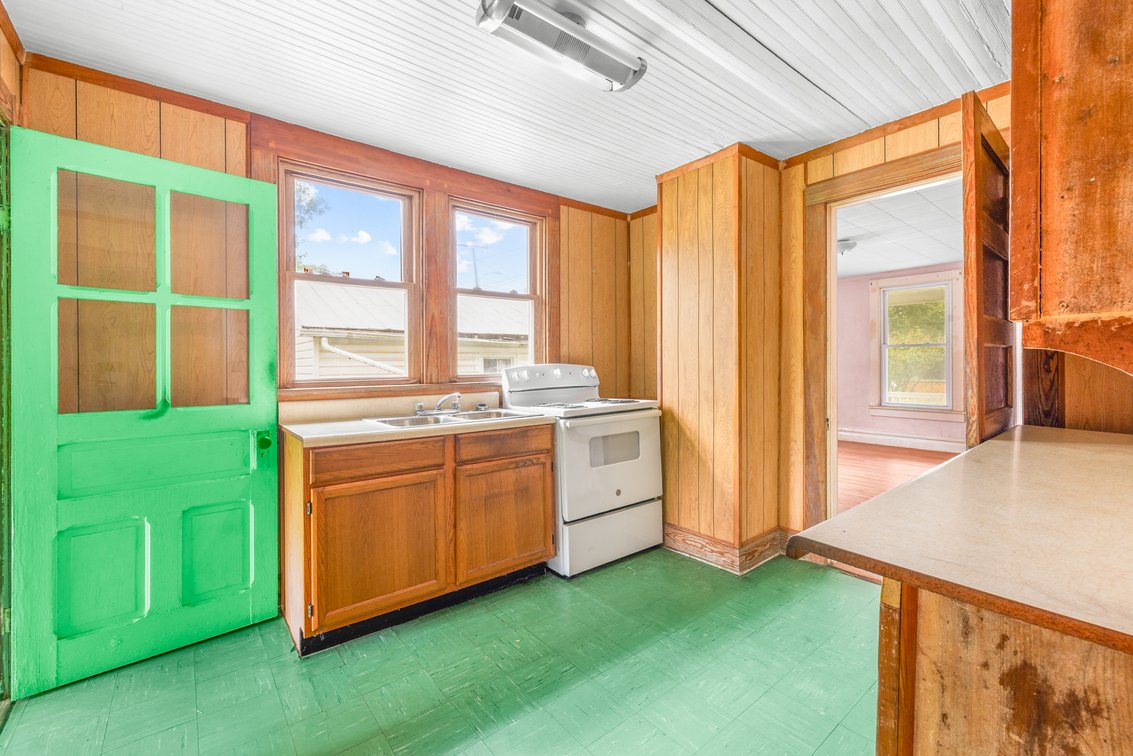 Image for 655 Battlefield Rd Real Estate Auction