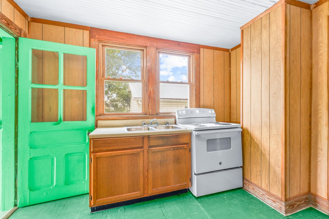 Image for 655 Battlefield Rd Real Estate Auction
