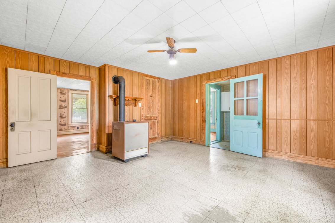 Image for 655 Battlefield Rd Real Estate Auction