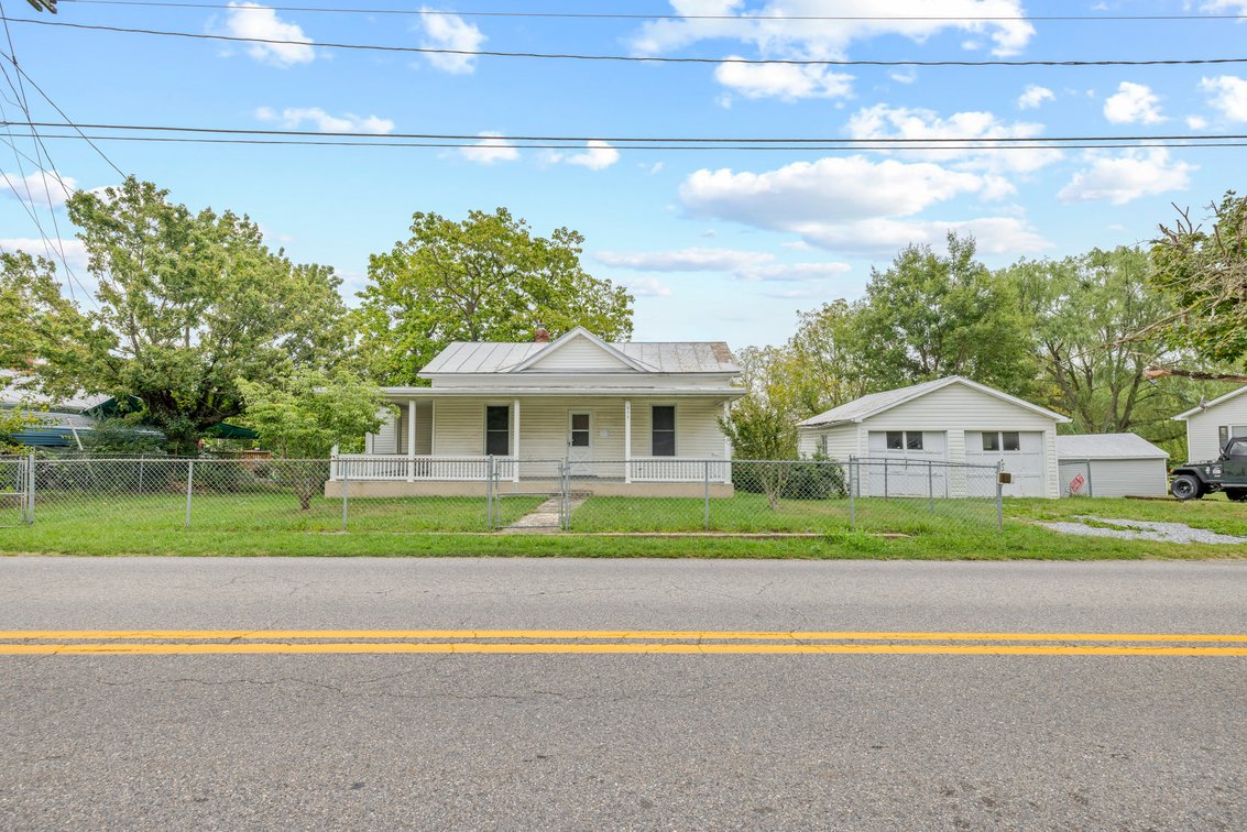 Image for 655 Battlefield Rd Real Estate Auction