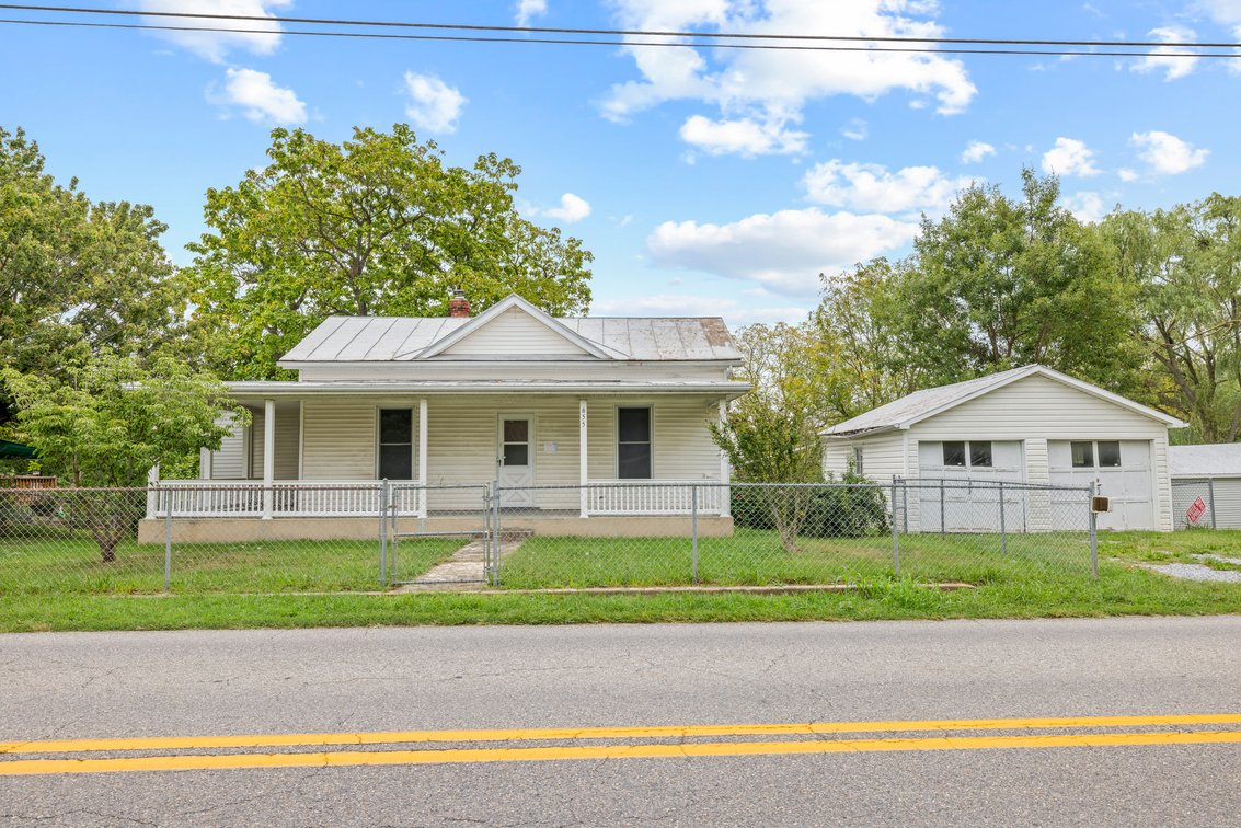Image for 655 Battlefield Rd Real Estate Auction