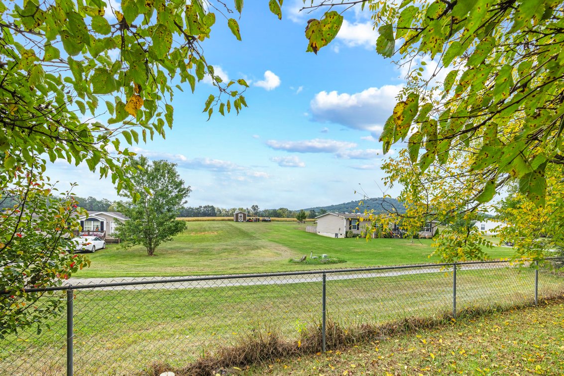 Image for 655 Battlefield Rd Real Estate Auction