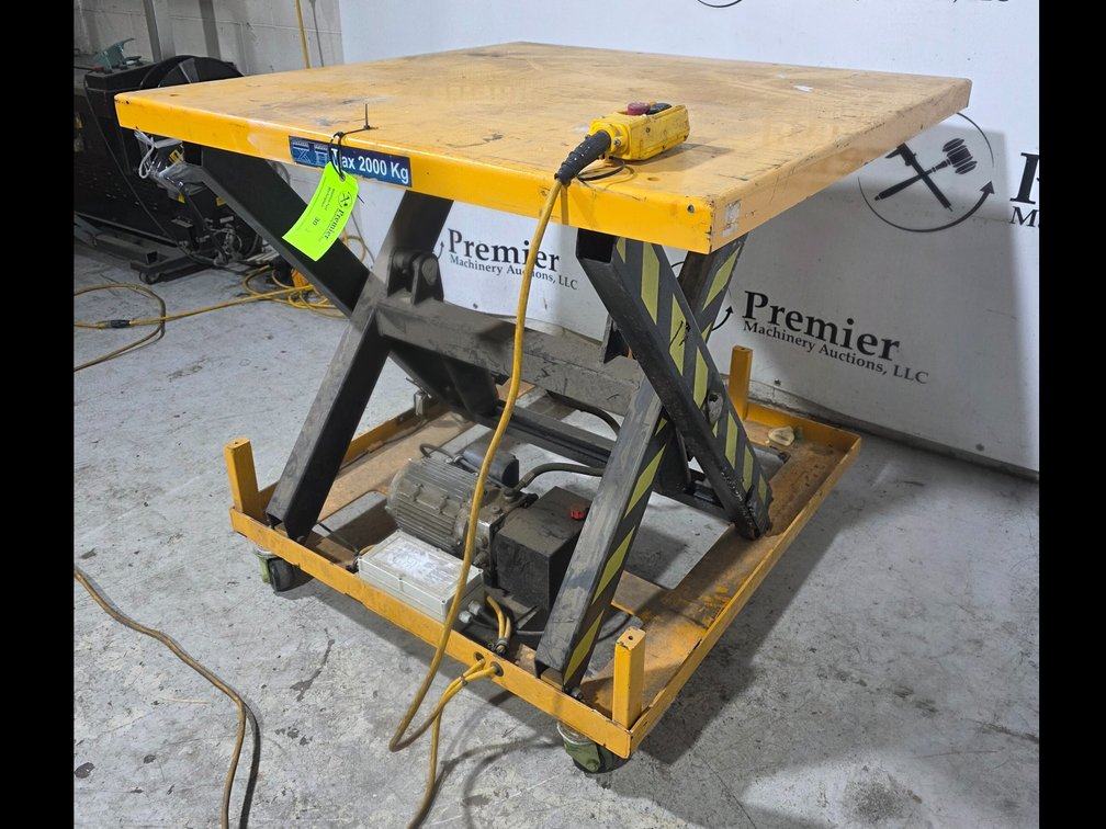 Electric Lift Table.