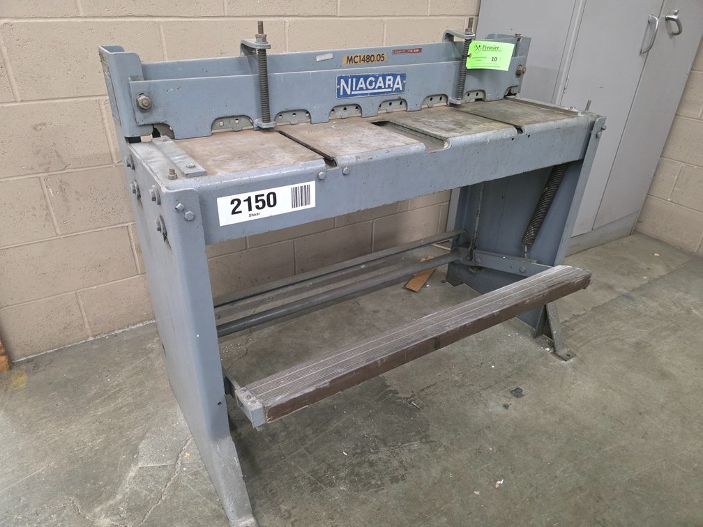 Niagara Model 42-F, Manual Shear.