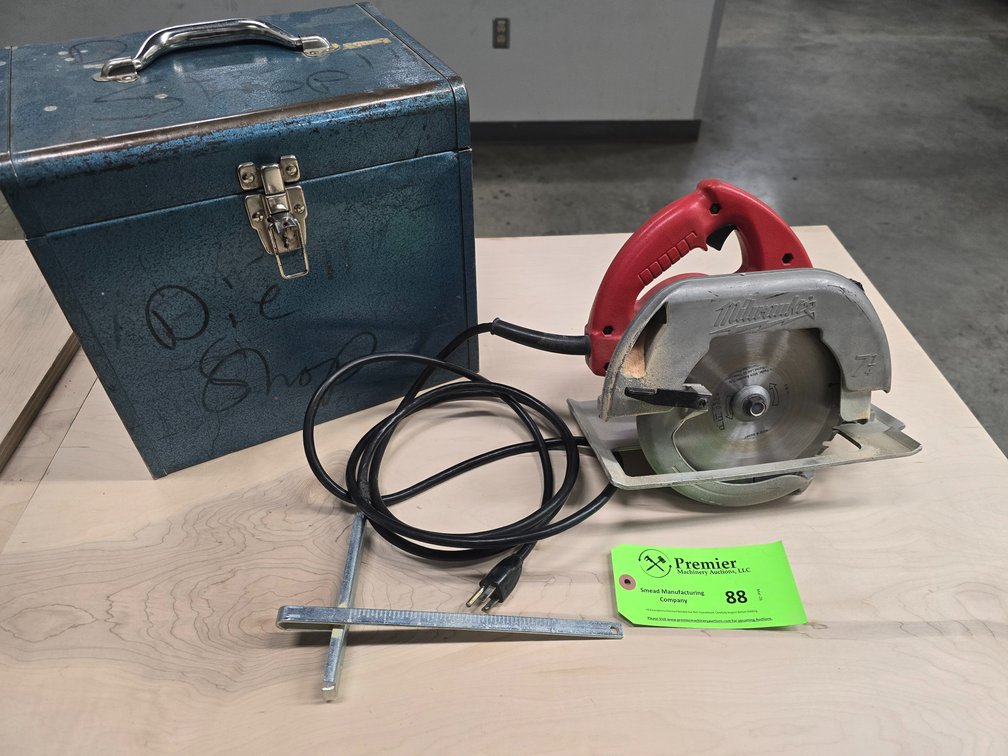 Milwaukee Cat. No. 6365 Heavy Duty 7-1/4" Circular Saw.