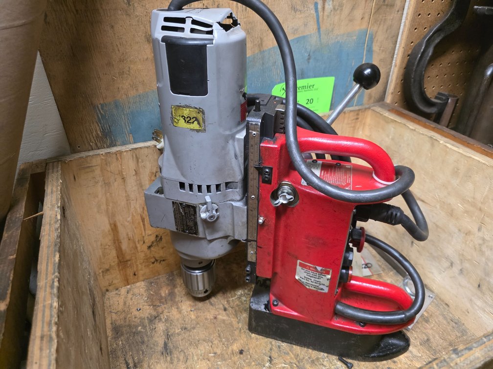 Milwaukee Cat. NO. 4202, Mag Base Drill.