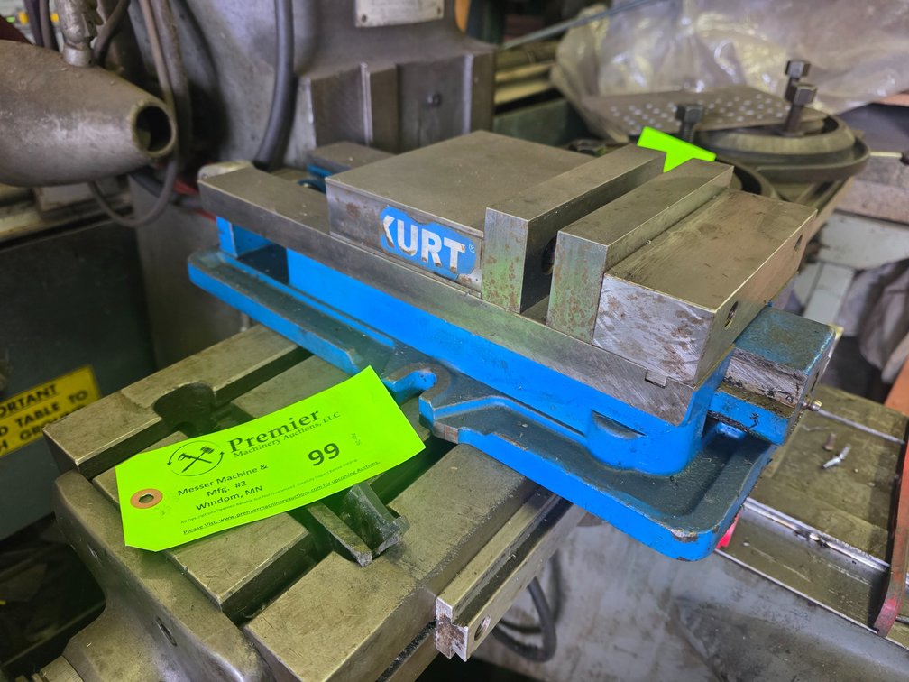 Kurt D675, 6" Precision Machine Vise