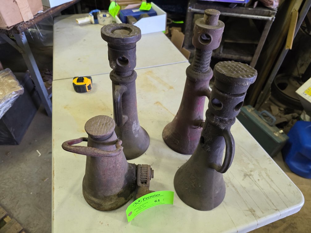 (4) Mostly Screw Jacks.