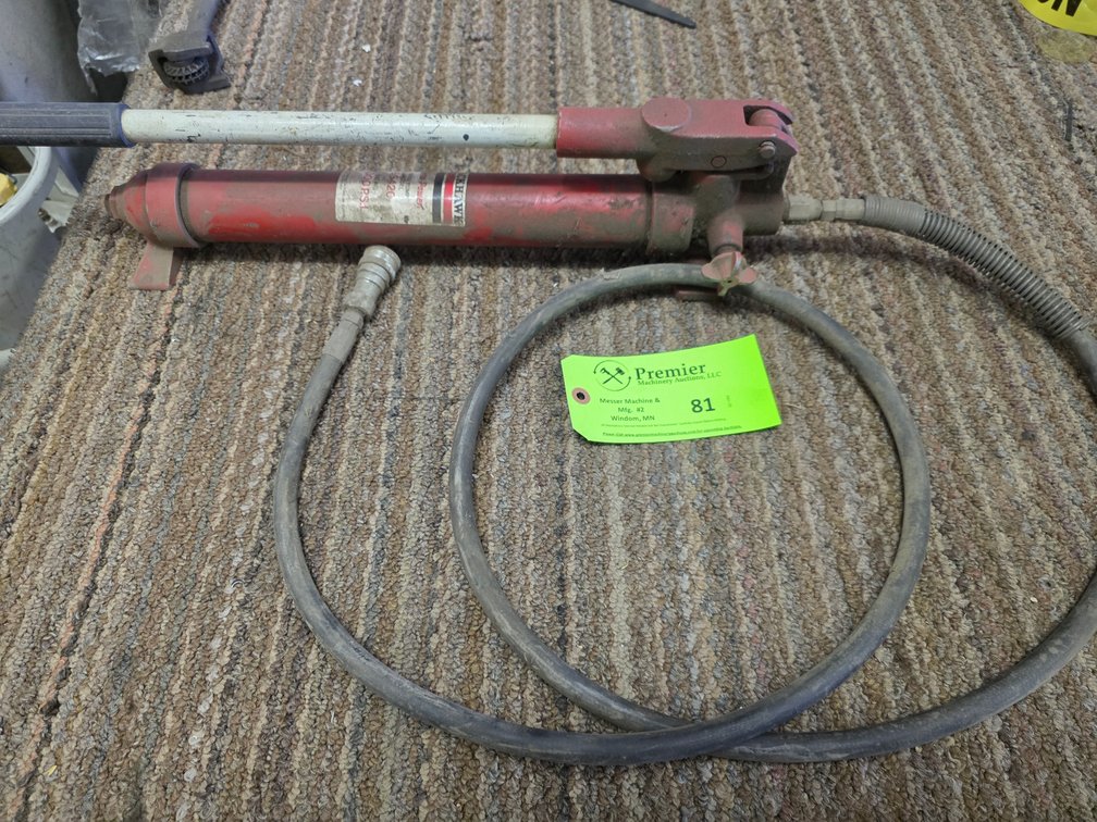 Blackhawk Porta-Power Manual Hydraulic Hand Pump.