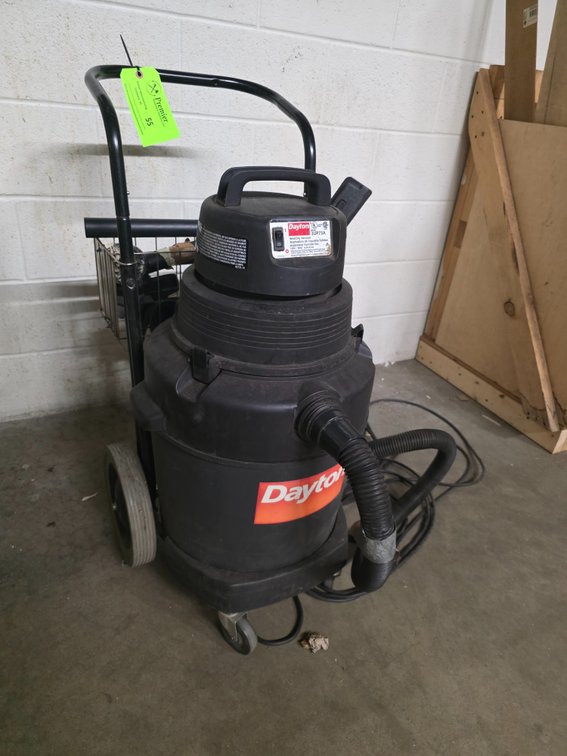 Dayton Model 3UP73A, Wet/Dry Vacuum.
