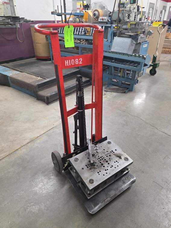 Wesco Model PL-40-1620, Die Lift 2-Wheel Cart.