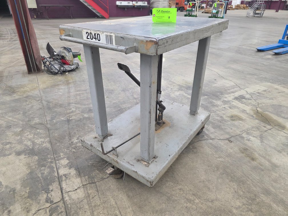 Hydraulic Die Lift Cart.