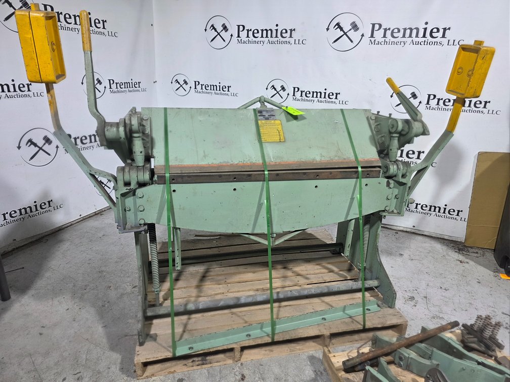 Roper Whitney Corp/Pexto Model 412A, 48" Brake.