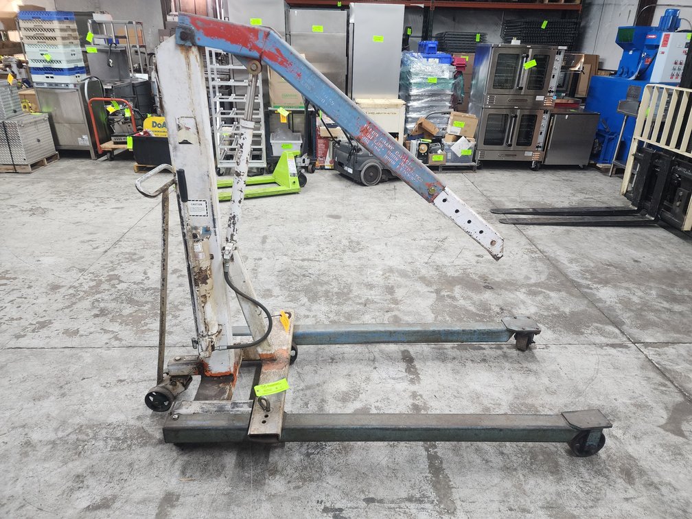 OTC Mobile Floor Crane.