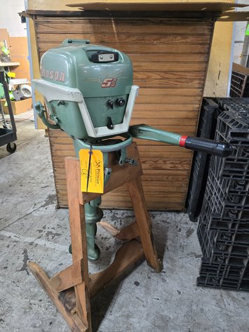 Image for Johnson Sea Horse 5-1/2 HP Outboard Motor.