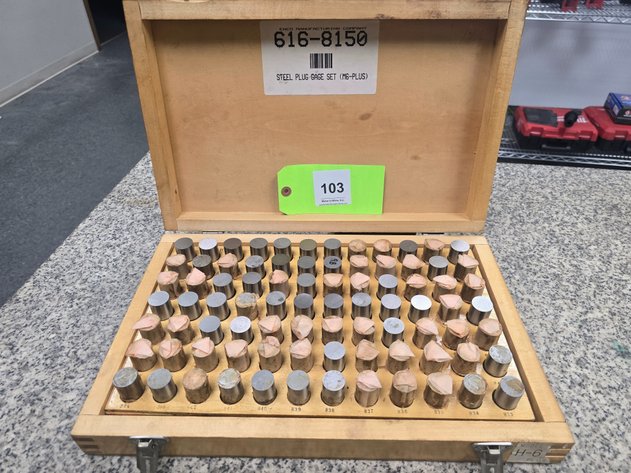 Image for Enco Mfg. Model H-6 .833-.916 Plus Gage Pin Set.