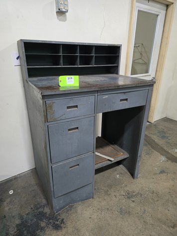 Image for Metal Foreman's Workstation